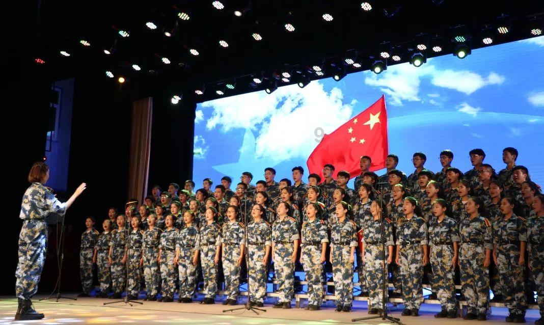 探索问答的初凰是谁演的乐园